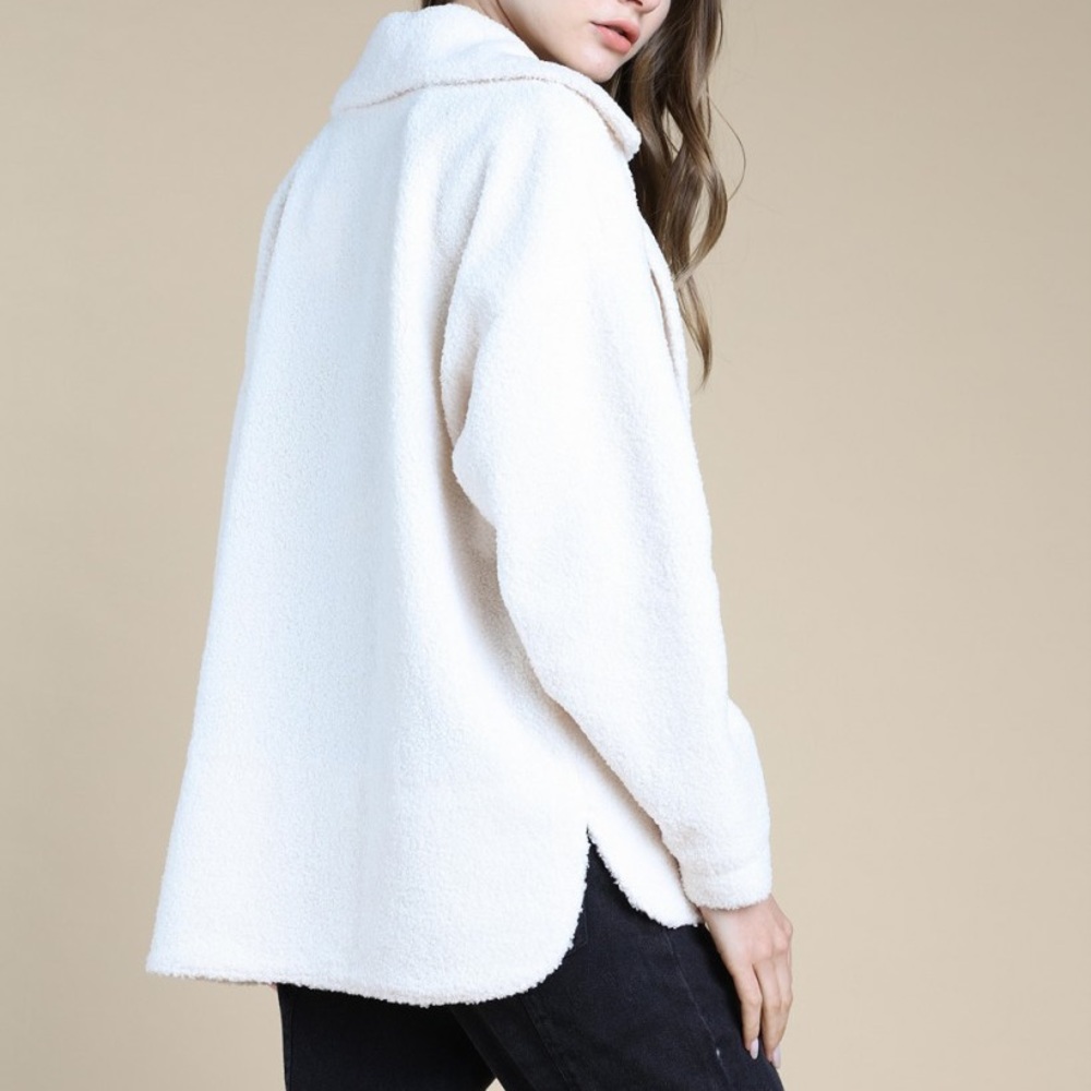 🐰Super Cute Over Sized Ivory Coat🐰 - Picture 3 of 4